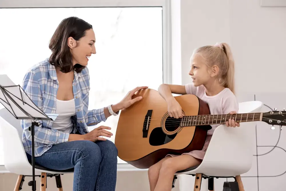 çocuklar için gitar eğitimi