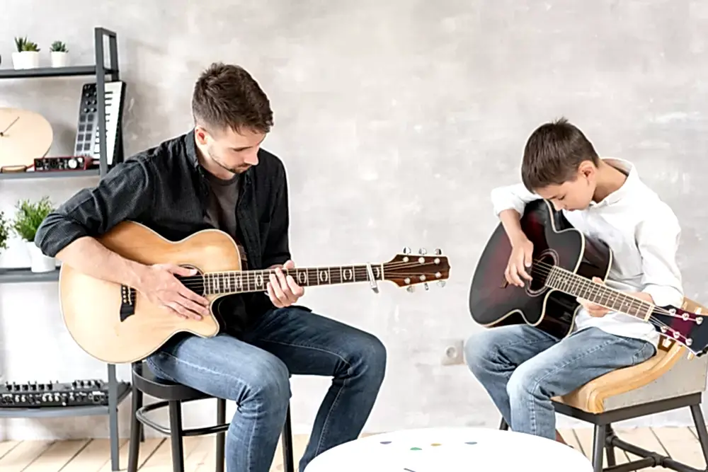 uygulamalı çocuklar için gitar kursu
