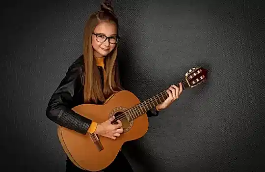 Ozel Cocuk Muzik Kurslari